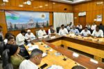 ‘ಇಂದಿನಿಂದ ಸಮೀಕ್ಷೆ ಕಾರ್ಯವನ್ನು ಚುರುಕುಗೊಳಿಸಲು ಎಲ್ಲಾ ಜಿಲ್ಲಾಧಿಕಾರಿಗಳು ಕ್ರಮ ಕೈಗೊಳ್ಳಬೇಕು’- ಸಿಎಂ ಸೂಚನೆ