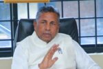 ಕೇಂದ್ರ ಸರ್ಕಾರದ ನಿಯಮಾವಳಿ ಪ್ರಕಾರ ರಾಜ್ಯದಲ್ಲಿ ಶೇ.15ರಷ್ಟು ಬಿಪಿಎಲ್ ಕಾರ್ಡ್ ರದ್ದು – ಕೆ.ಎಚ್.ಮುನಿಯಪ್ಪ ಕೇಂದ್ರ ಸರ್ಕಾರದ ನಿಯಮಾವಳಿ ಪ್ರಕಾರ ರಾಜ್ಯದಲ್ಲಿ ಶೇ.15ರಷ್ಟು ಬಿಪಿಎಲ್ ಕಾರ್ಡ್ ರದ್ದು – ಕೆ.ಎಚ್.ಮುನಿಯಪ್ಪ