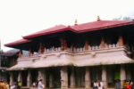 ಕೊಲ್ಲೂರು ಮೂಕಾಂಬಿಕಾ ದೇವರ ದರ್ಶನ ಪಡೆದ ತಮಿಳುನಾಡು ಮುಖ್ಯಮಂತ್ರಿ ದಳಪತಿ ವಿಜಯ್ .!